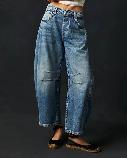 Adeline - Barrel jeans with mid-rise waist for women