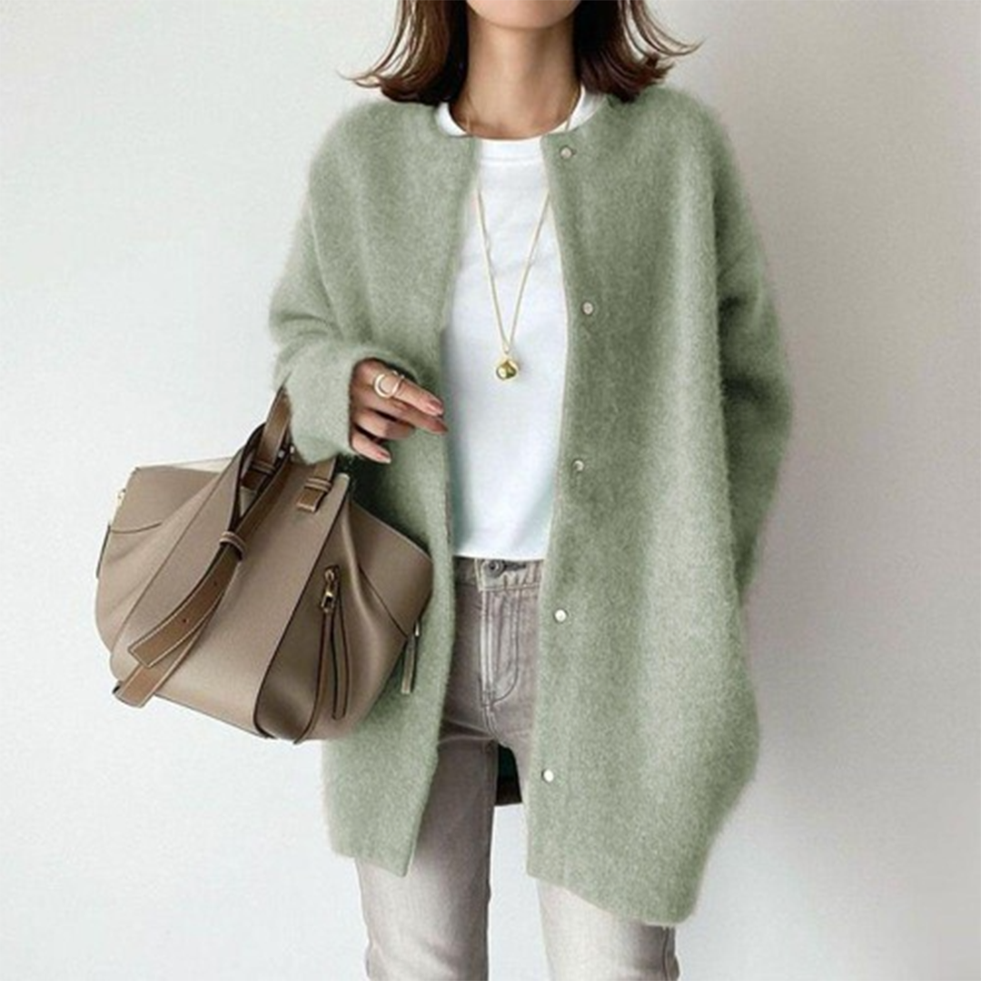 Elegant Cashmere Cardigan