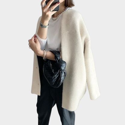 Elegant Cashmere Cardigan